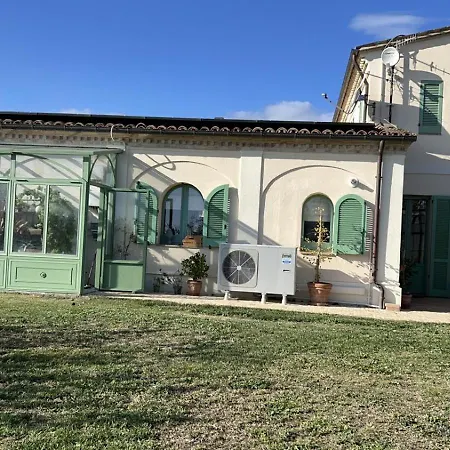 Charming 3-bedroom In Abruzzo With Wifi And Ac Villa
