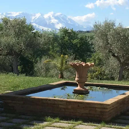 Charming 3-bedroom In Abruzzo With Wifi And Ac *