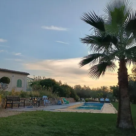 Charming 3-bedroom In Abruzzo With Wifi And Ac Civitella Casanova